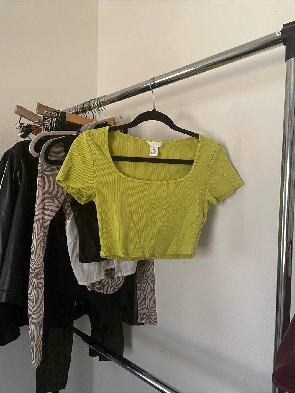 3/$15 Women’s Lime Green Ribbed Cropped Top